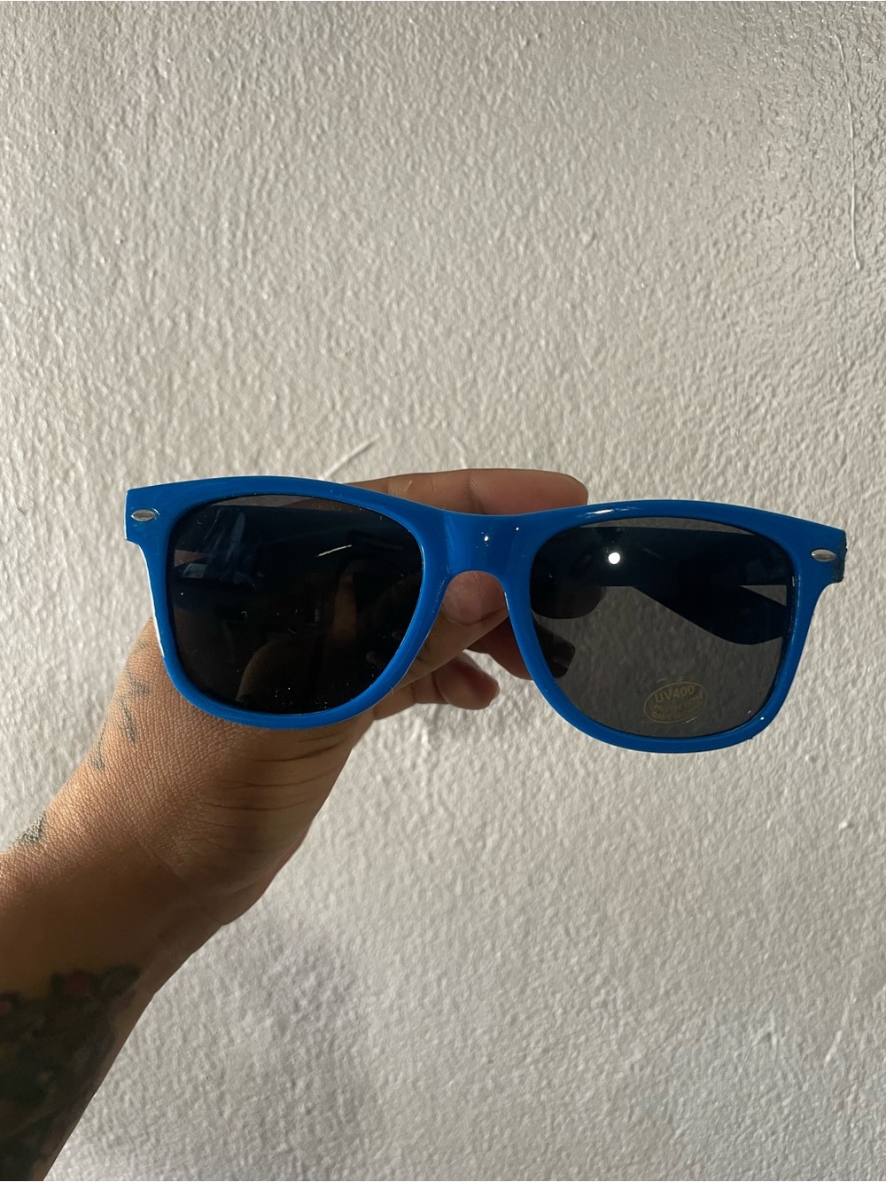 Blue glasses - Picture 4 of 4